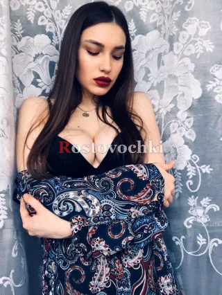 Лейла — проститутка в районе Ленинский