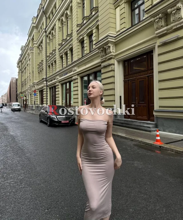 Эвелина — главное фото