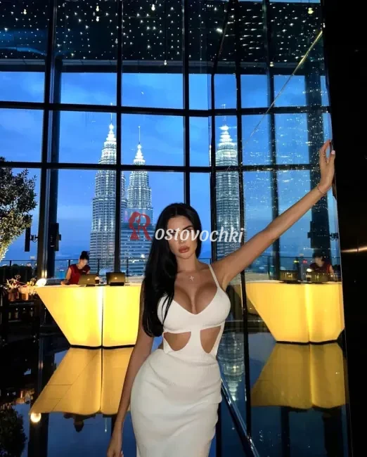 проститутка Амира — возраст 24, рост 178, вес 62, размер груди 4