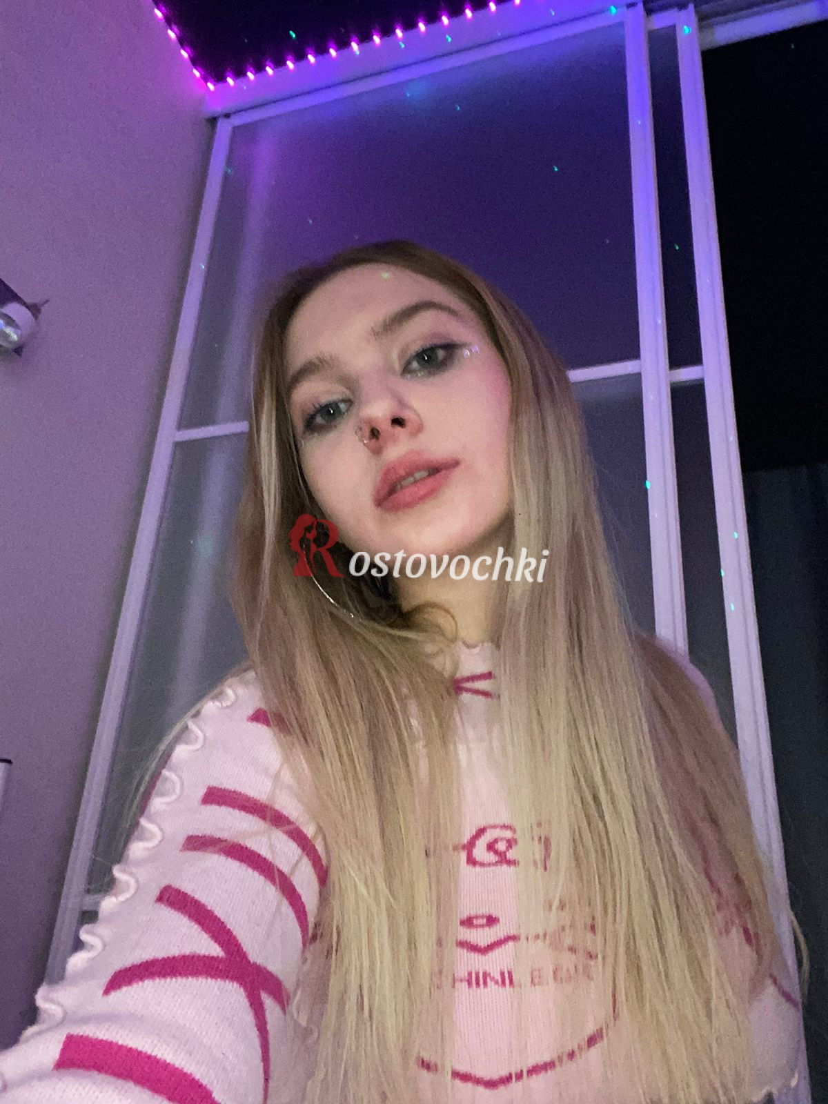 проститутка Миа — возраст 25, рост 163, вес 49, размер груди 2