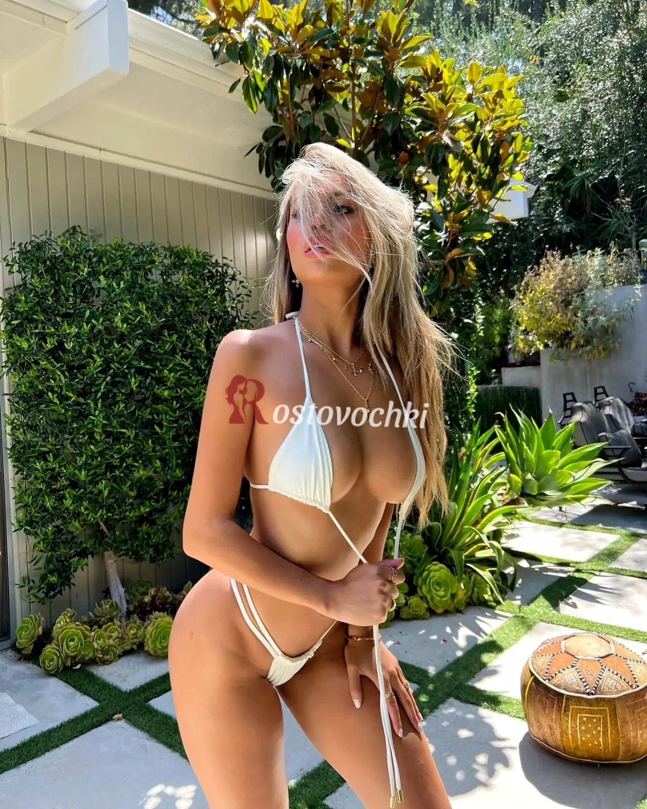 проститутка Алена — возраст 21, рост 170, вес 54, размер груди 3