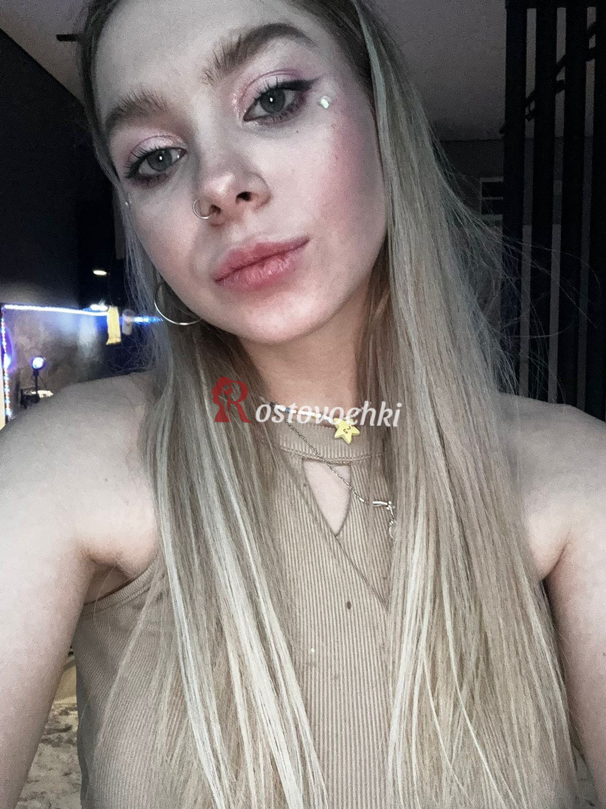 проститутка Миа — возраст 25, рост 163, вес 49, размер груди 2