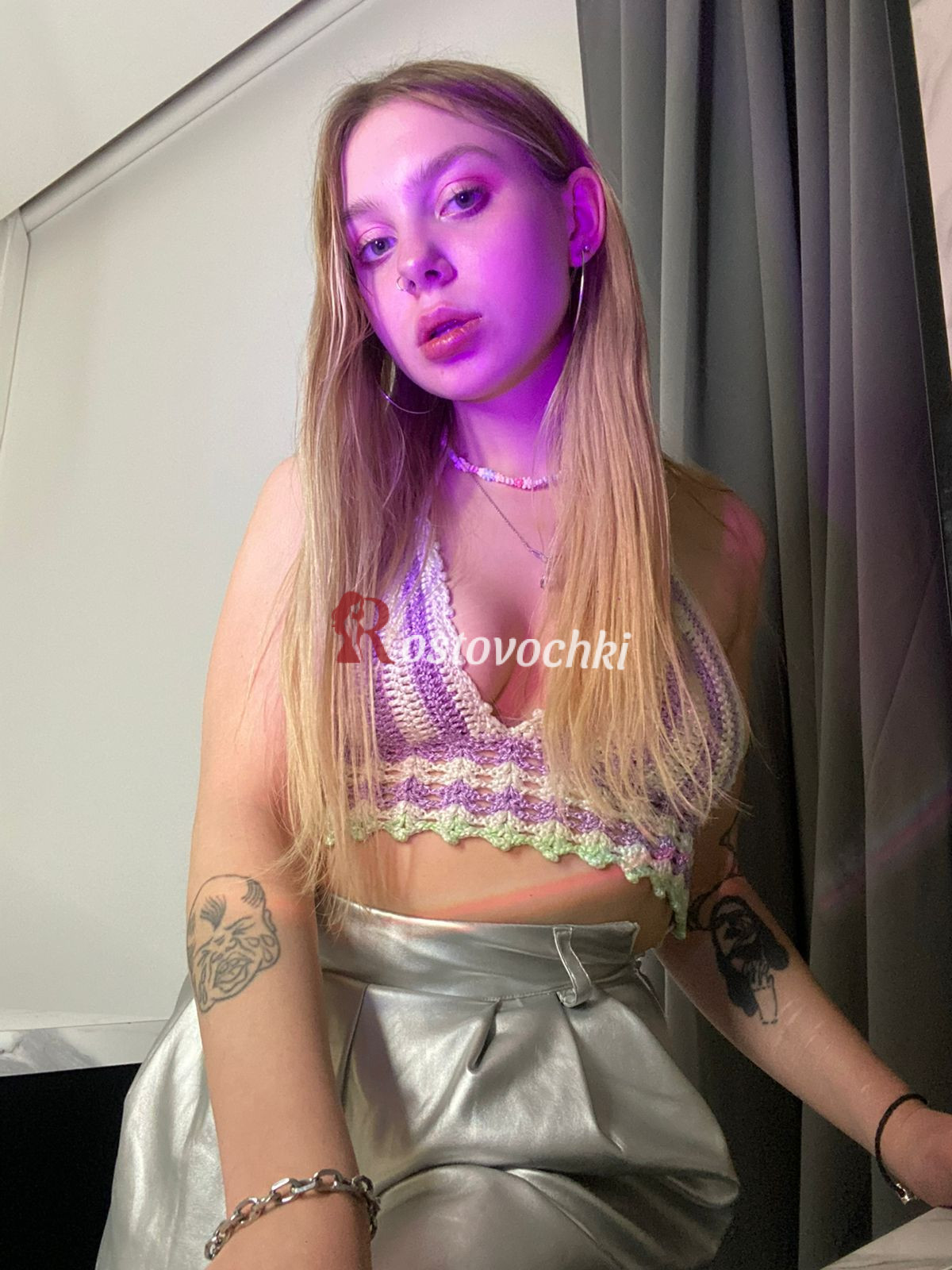 проститутка Миа — возраст 25, рост 163, вес 49, размер груди 2