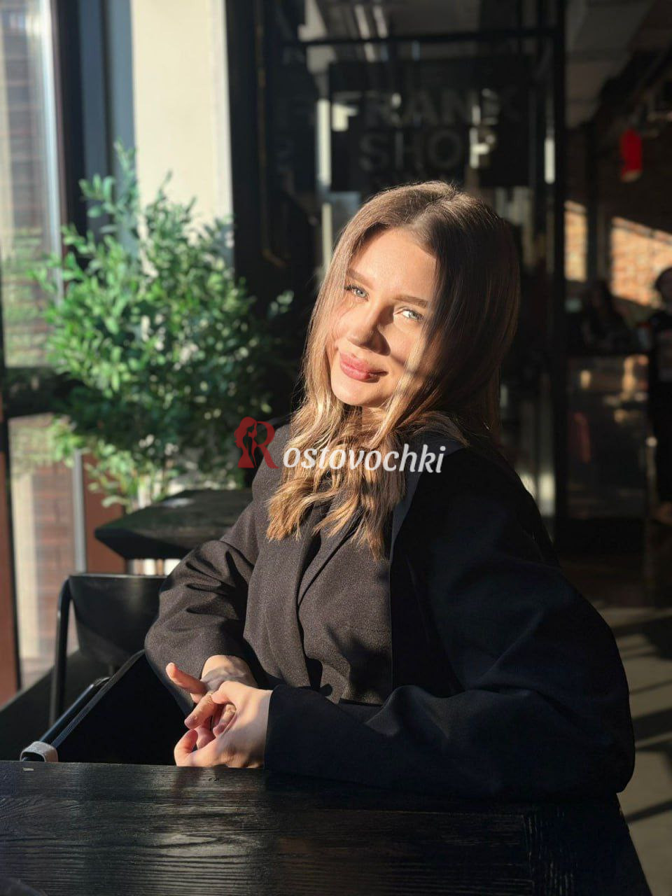 проститутка Инесса — возраст 21, рост 167, вес 60, размер груди 2