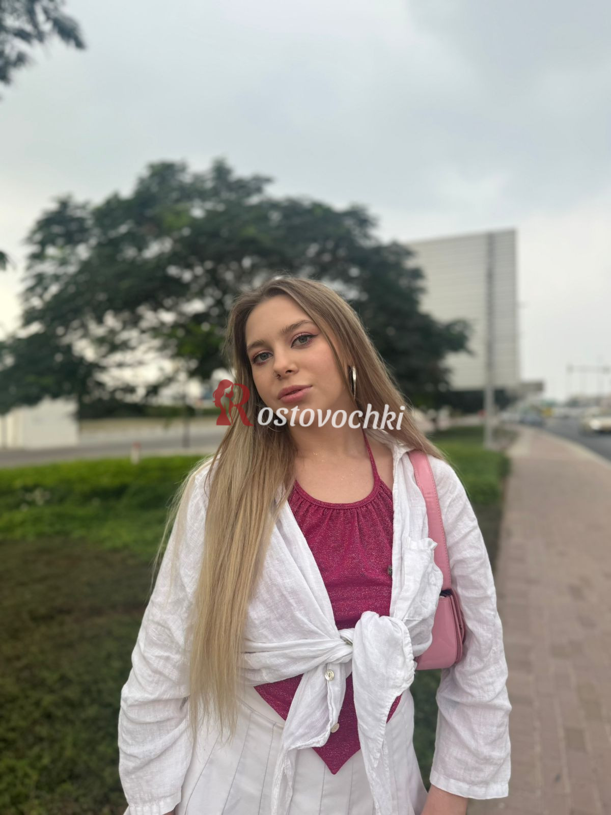 проститутка Миа — возраст 25, рост 163, вес 49, размер груди 2