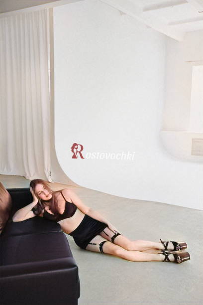 проститутка Мика — возраст 20, рост 175, вес 75, размер груди 4