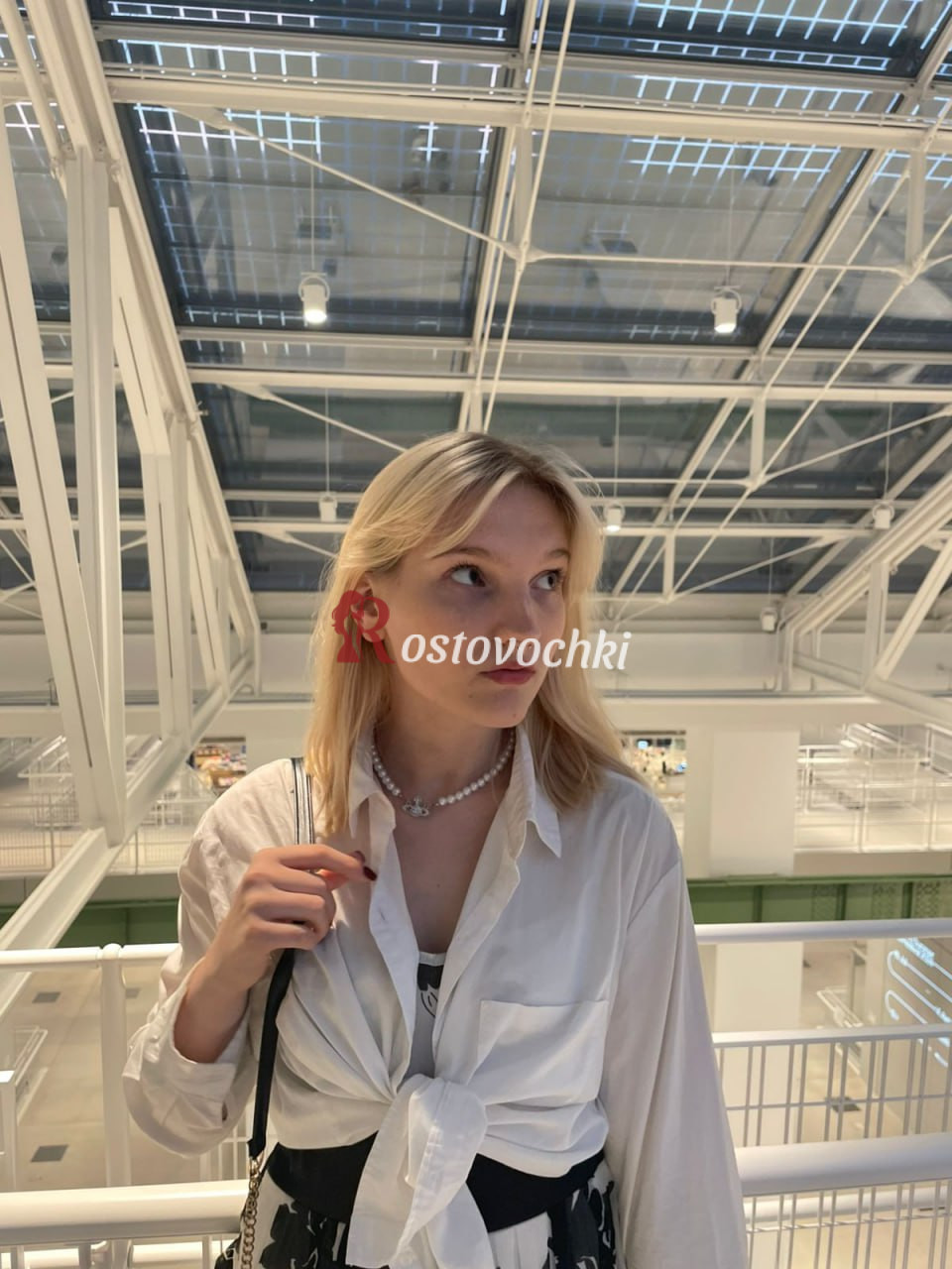 проститутка Эля — возраст 18, рост 168, вес 58, размер груди 2