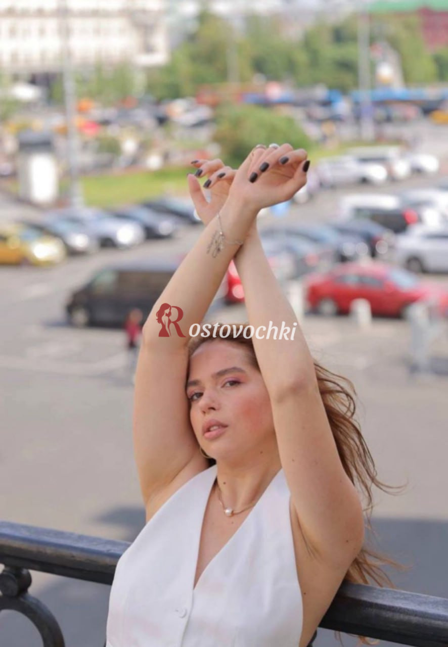 проститутка Леона — возраст 26, рост 178, вес 69, размер груди 3