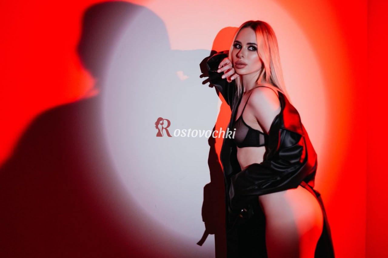проститутка Руслана — возраст 24, рост 169, вес 50, размер груди 1