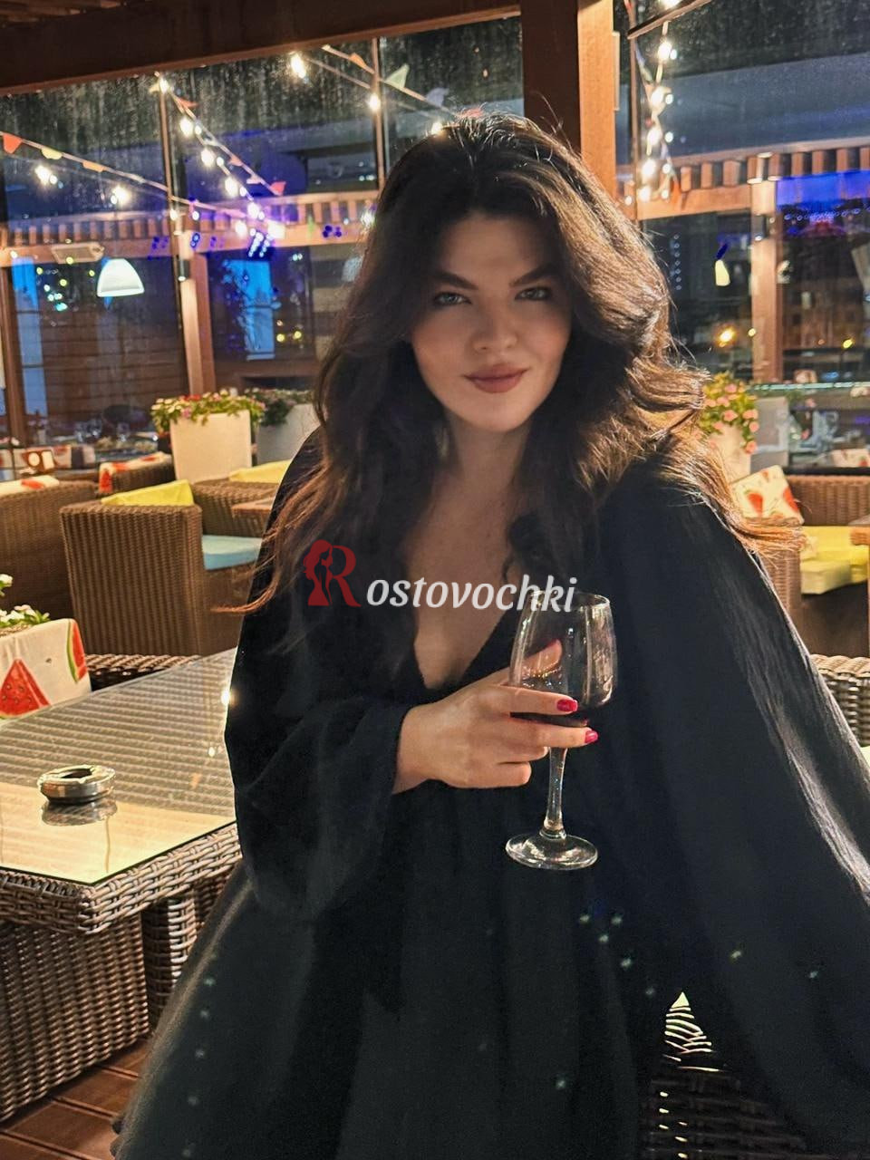 проститутка Сара — возраст 30, рост 174, вес 67, размер груди 3