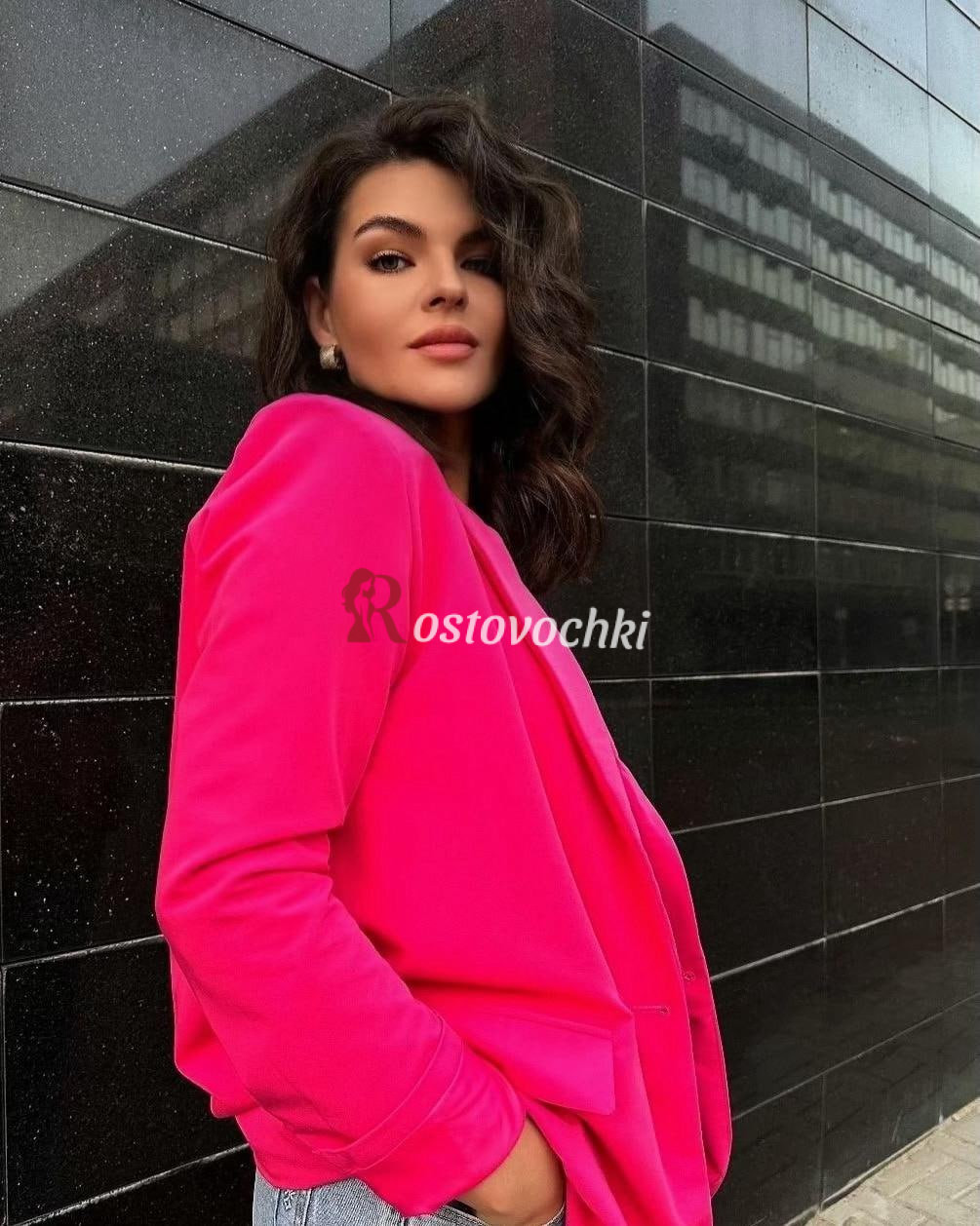 проститутка Сара — возраст 30, рост 174, вес 67, размер груди 3