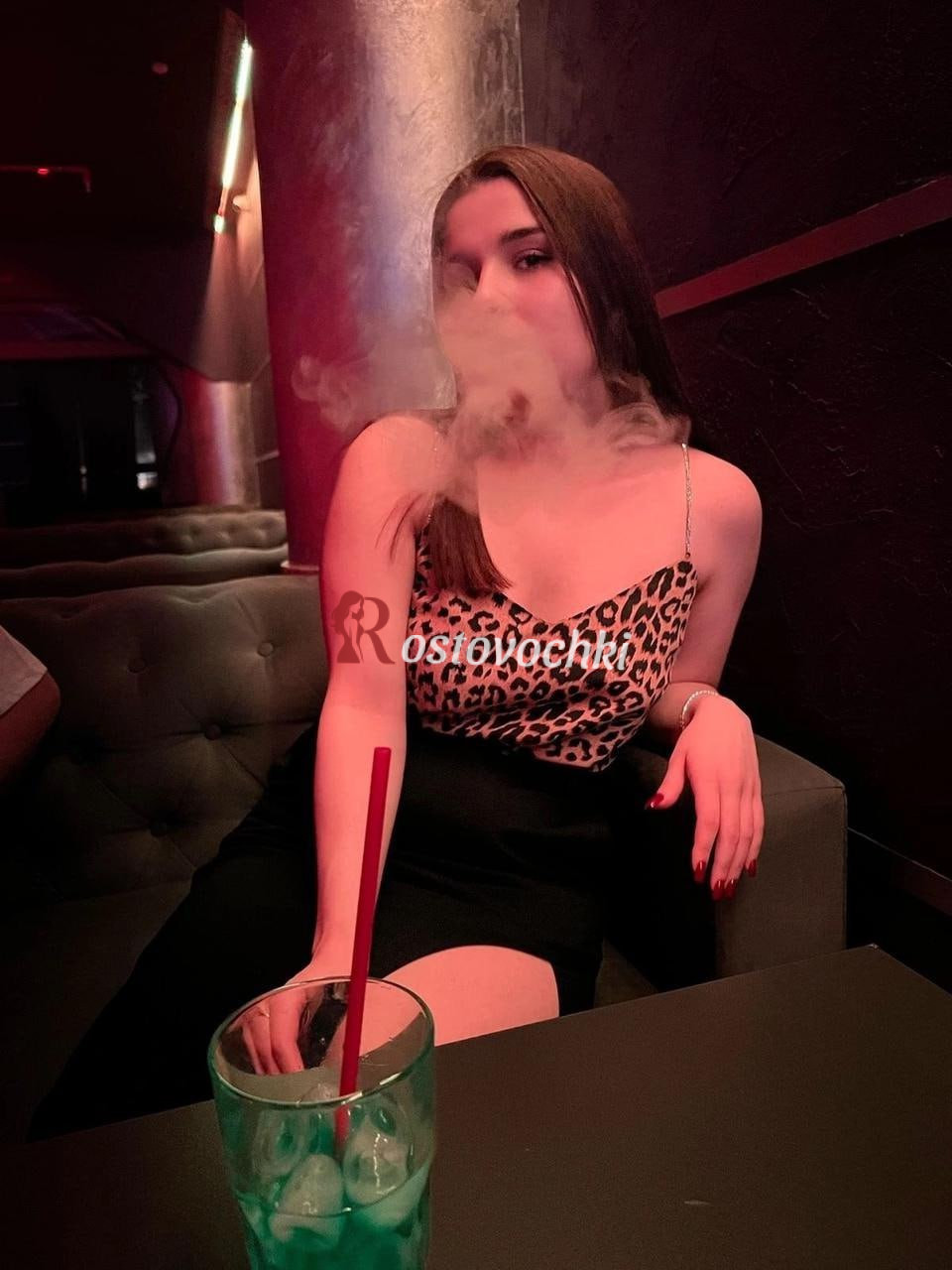 проститутка Рози — возраст 18, рост 160, вес 55, размер груди 2