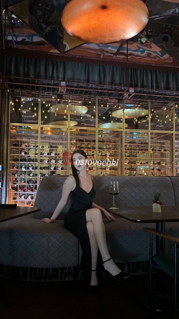 проститутка Анита — возраст 19, рост 177, вес 58, размер груди 1