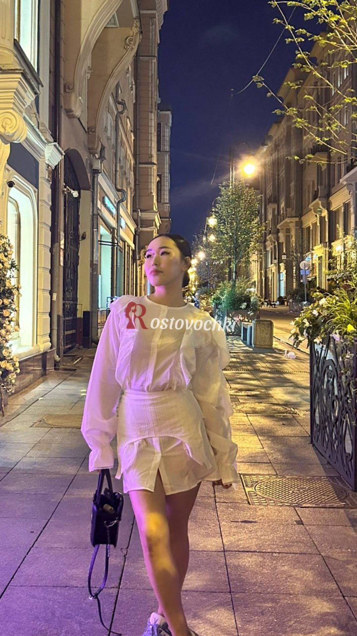 проститутка Жасмин — возраст 21, рост 161, вес 49, размер груди 1